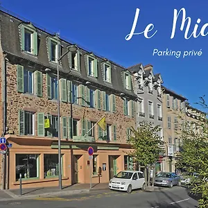 Logis Restaurant Du Midi - Centre Hotel